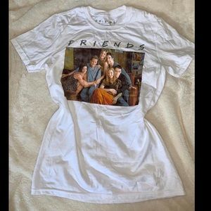 FRIENDS T-shirt
